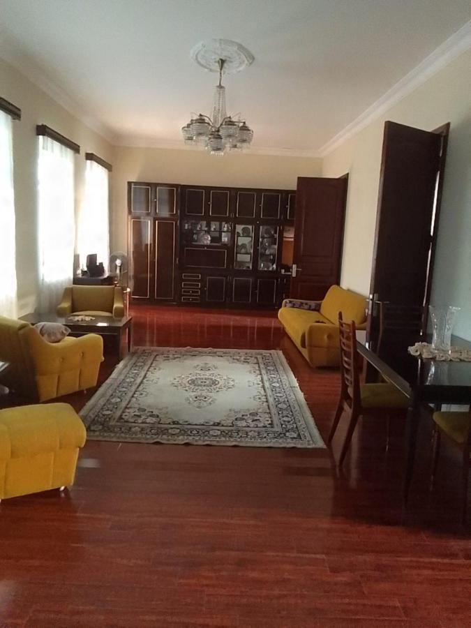 Kobuleti 4-Bedroom Apartment Exterior photo