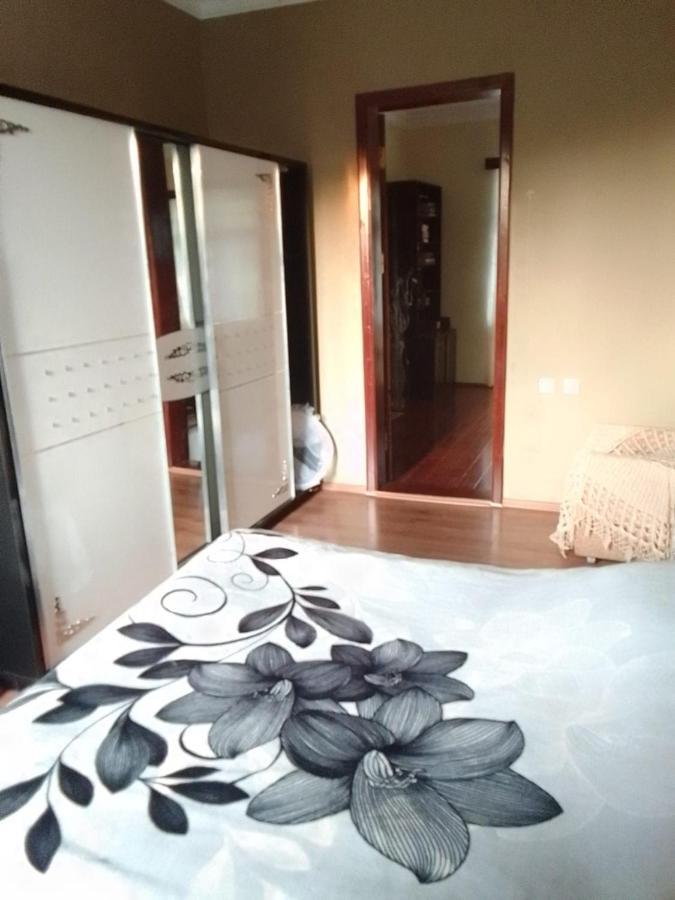 Kobuleti 4-Bedroom Apartment Exterior photo